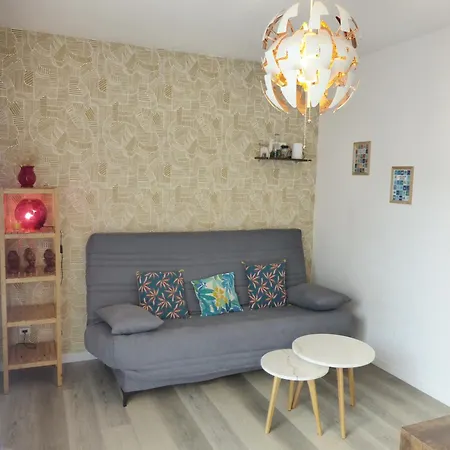 La Petite Maison Tahet, 2 Pers Avec Terrasse * Basse-Indre